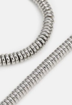 Pier One SET - Halskette - Silver-coloured -Pier One 22d9866648dd43b78d9726ffb879520c