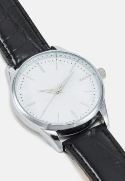 Pier One UNISEX - Uhr - Black 9 Pier One UNISEX - Uhr - Black -Pier One 2ca027bca7d1423cb853a7efca721600