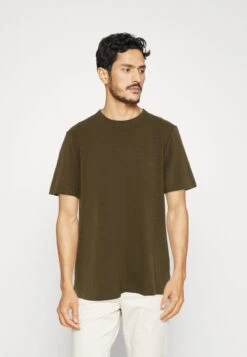 Pier One 5 PACK - T-Shirt Basic - Mint/off-white/khaki 11 Pier One 5 PACK - T-Shirt Basic - Mint/off-white/khaki -Pier One 42f6253d8bf64a56bd8f923f6738933f