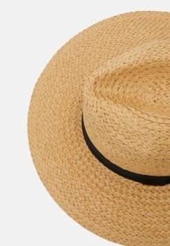 Pier One Hut - Tan 10 Pier One Hut - Tan -Pier One 7ee740b7dc434d0b911d1fe4cc0fb4b3