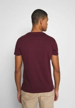 Pier One T-Shirt Basic - Bordeaux -Pier One 9f9bb53358e64bb195d7899815204bcd