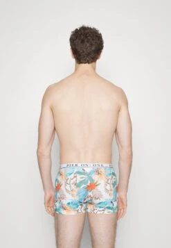 Pier One 5 PACK - Panties - Black/red/light Blue 8 Pier One 5 PACK - Panties - Black/red/light Blue -Pier One a3218250fd844500a82a2f75186da27c