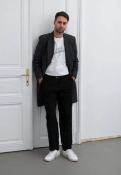 Pier One Klassischer Mantel - Grey 10 Pier One Klassischer Mantel - Grey -Pier One a48f144a02ed4c02a048d9175ad6cb84