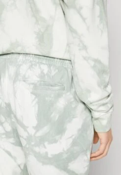 Pier One Shorts - Green -Pier One bbb1dcd533944ef5aa7e8fb222df3604