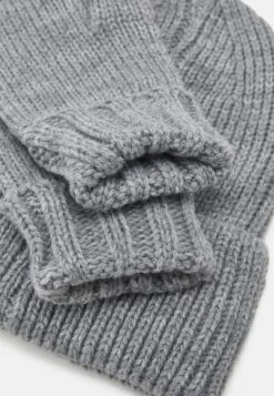 Pier One SET - Mütze - Grey -Pier One e50e53f6a53e4867a382c1ae80f58312
