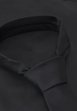 Pier One SET - Einstecktuch - Black/black 10 Pier One SET - Einstecktuch - Black/black -Pier One e87696ae8c274ab583e15ca335677010