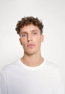 Pier One 5 PACK - Langarmshirt - Blue/white/beige/olive 11 Pier One 5 PACK - Langarmshirt - Blue/white/beige/olive -Pier One ef1959c0f5924fb7995aa0f089265895